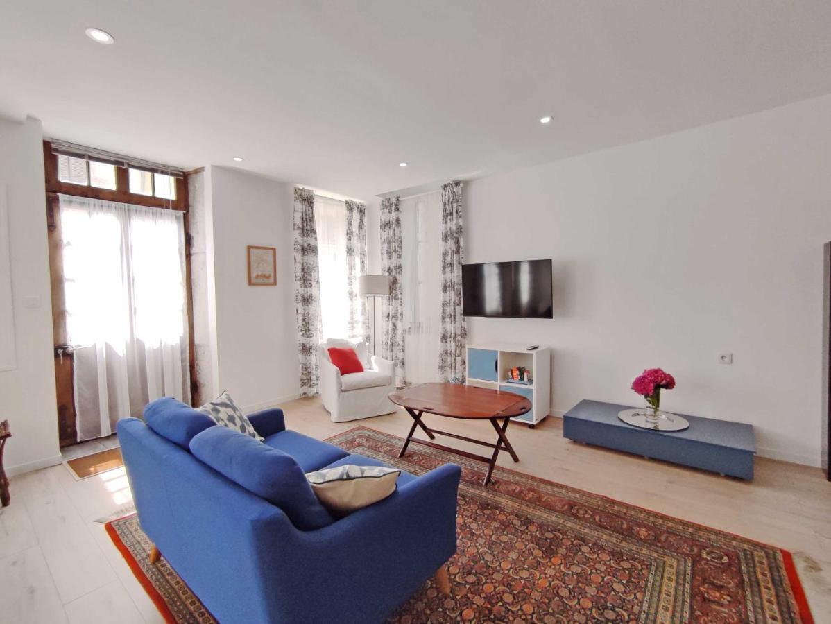Studio - Pied A Terre Сольє Екстер'єр фото
